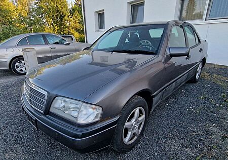 Mercedes-Benz C 180 CLASSIC Classic