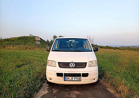 VW T5 Transporter Volkswagen TÜV NEU, AHK, Langer Radstand/ VB