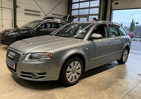Audi A4 Avant 1.-TÜV NEU- SERVICE NEU