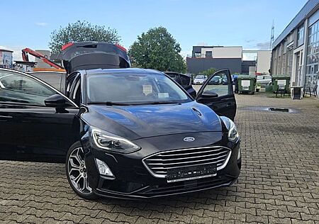 Ford Focus Lim. Titanium