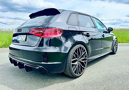 Audi A3 2.0TDI 184 PS, S line Sportback, ACC, 20 Zoll