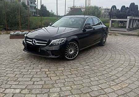 Mercedes-Benz C 220 d 4MATIC Autom. -