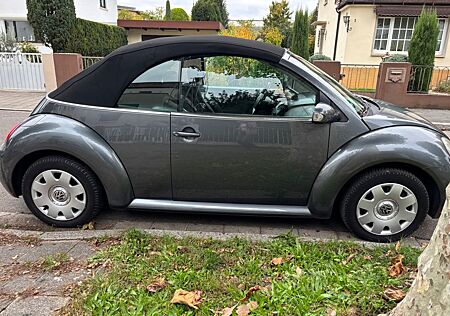VW New Beetle Volkswagen 1.4 Cabriolet gepflegt