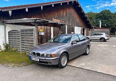 BMW 540i A - 106.000km - Baujahr 1996 H-Kennnzeichen