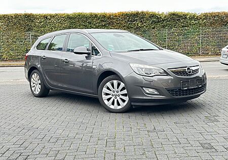Opel Astra J Sports Tourer Innovation BiXenon-Klima-