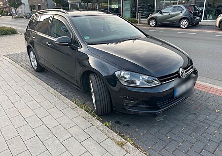 VW Golf Volkswagen 1.6 TDI BMT Comfortline Variant Comfortline