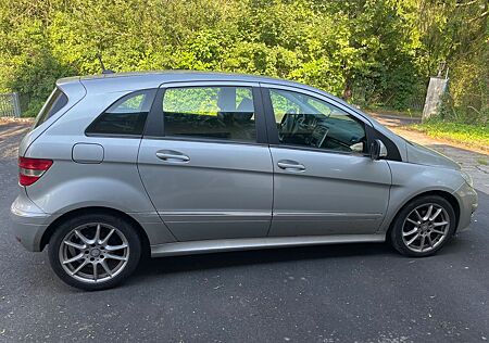 Mercedes-Benz B 180 B -Klasse CDI, TÜV, Klima, SHZ, Sound,