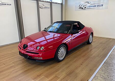 Alfa Romeo Spider V6