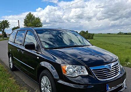 Lancia Voyager 2.8 MultiJet 16v Gold Automatik Gold