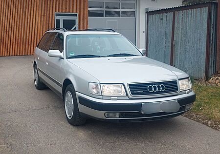 Audi 100