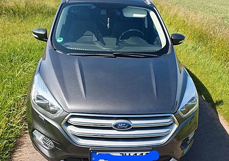 Ford Kuga 2,0 TDCi 4x4 110kW Titanium PowerShift ...
