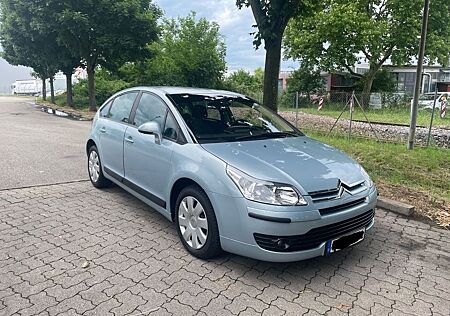 Citroën C4 1.6 16V Confort Autom. Confort