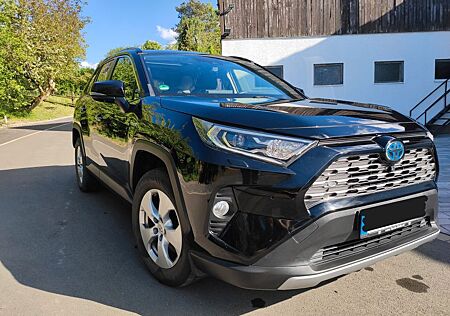 Toyota RAV 4 2.5l VollHybrid Lounge, AWD, AHK, Panorama