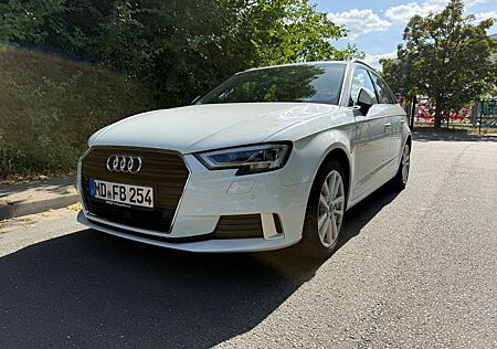 Audi A3 1.4 TFSI cod ultra S tr. design Sportb design