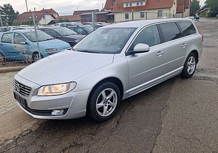 Volvo V70 Kombi Kinetic*Automatik*AHK*TÜV 11.2026*