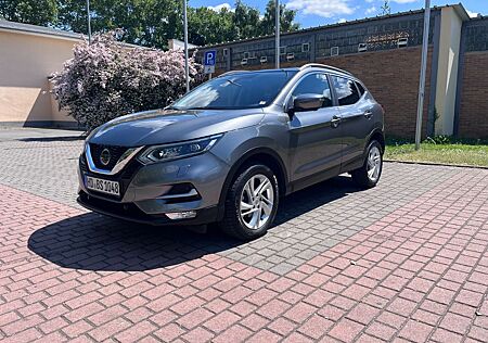 Nissan Qashqai 1.2 N-CONNECTA Navi*1-Hand*Cam*PDC*SHZ*Scheckh*