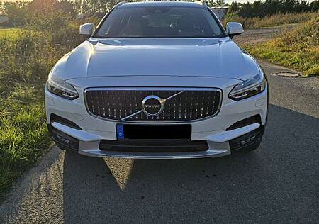 Volvo V90 Cross Country D4 AWD Geartronic -