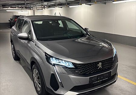Peugeot 3008 PureTech 130