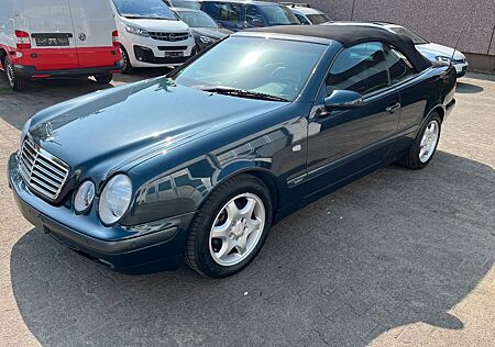 Mercedes-Benz CLK 200 Sport AC Leder PDC ALU Top Zustand !