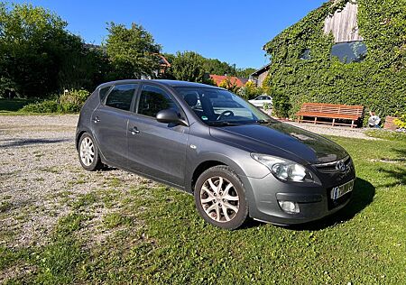Hyundai i30 CW 1.4 Classic Classic