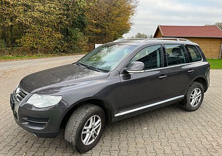 VW Touareg Volkswagen 3.0 V6 TDI 231.000 TÜV 12/25