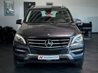 Mercedes-Benz ML 350 4Matic Distro+*Kamera*Pano*Scheckheft*AHK
