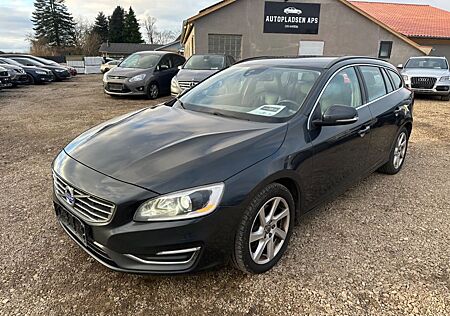 Volvo V60 2.4d Aut. D5 215HP Kombi Momentum