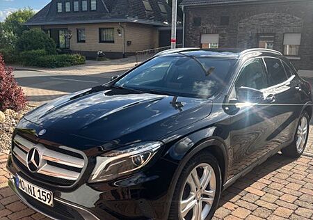 Mercedes-Benz GLA 180 GLA180 Urban