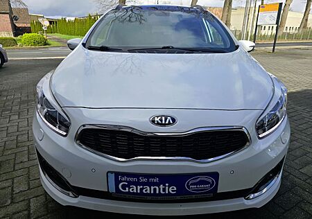 Kia Cee'd Sportswagon 1,6 CRDI Aut,Xenon,Kamera,Pano