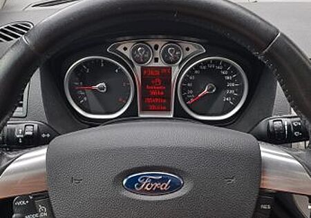 Ford Kuga 2,0 TDCi 4x4 103kW Titanium PowerShift ...