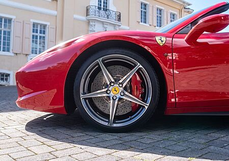 Ferrari 458 Italia Spider - Lift - Alcantara - Carbon