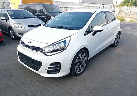 Kia Rio RioSpirit,1,4L,1-Hd,Kamara,Leder,Navi,LED,Klimat