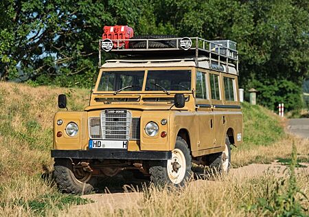 Land Rover Serie III Serie IIa 109 H-Kennzeichen