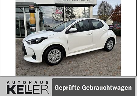 Toyota Yaris Hybrid 116 1.5 VVT-i Business Edition