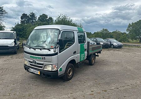 Toyota Dyna 100 ,3,0 D4D