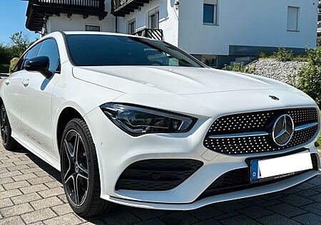 Mercedes-Benz CLA 250 Shooting Brake CLA 250 e Shooting Brake AMG Line MULTIBEAM
