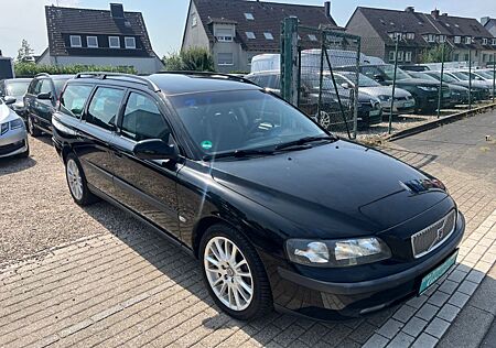 Volvo V70 2.4 Premium*TÜV NEU*1 HAND*KLIMA*TOP AUTO*