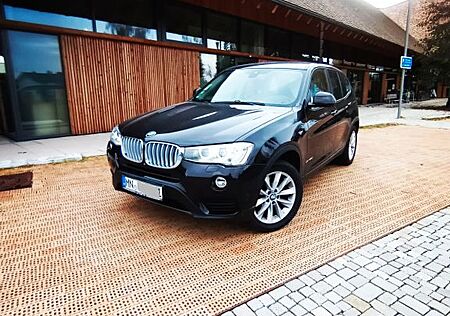 BMW X3 xDrive30d xLine AT mit HeadsUp & 360° Kamera