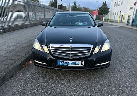 Mercedes-Benz E 220 CDI BlueEFFICIENCY -