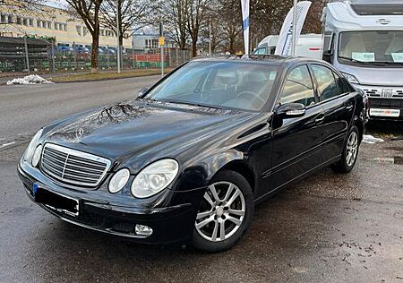 Mercedes-Benz E 200 KOMPRESSOR CLASSIC Classic