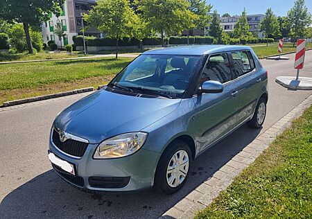 Skoda Fabia Ambiente 1.2*Klima*Servo*Scheckheft*2.Hand