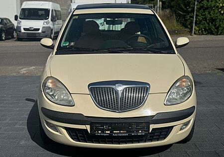 Lancia Ypsilon 1.4 16V Platino DFN*AUTOMATIK*PANO*58TKM
