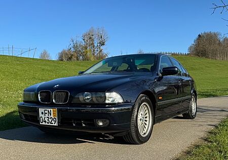 BMW 528i E39