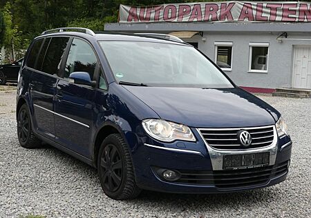VW Touran Volkswagen Highline Navi 7 Sitze Ahk