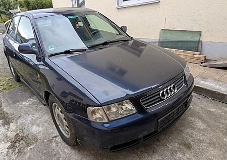 Audi A3 1.8 Ambiente Ambiente