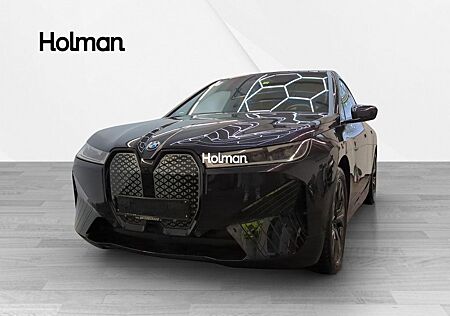 BMW iX xDrive40 H&K Pano Laser Sportpaket AHK Multif