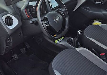 Toyota Aygo (X) play club, Relax Garantie