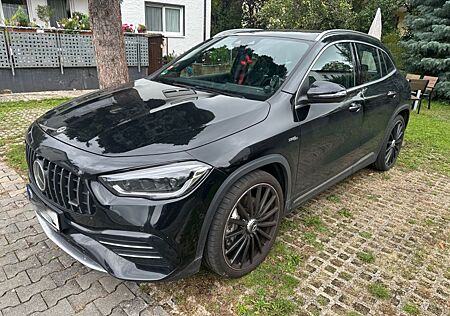 Mercedes-Benz GLA 35 AMG Mercedes-AMG GLA 35 4MATIC DCT Me...