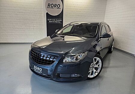 Opel Insignia A Sports Tourer Cosmo 4x4 + Bi-Xenon/LS