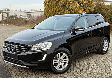 Volvo XC 60 Momentum AWD * AUTOMATIK * SPUR * ACC *